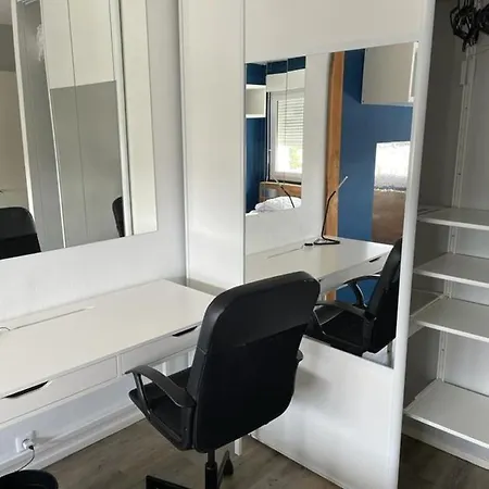 Spacious 62 M Aprtment With Balcony * Nantes