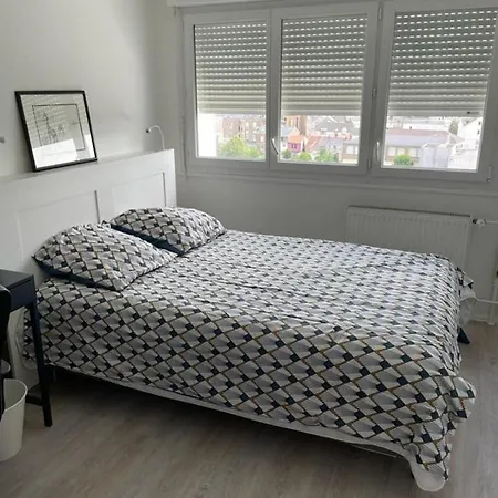 Spacious 62 M Aprtment With Balcony Nantes